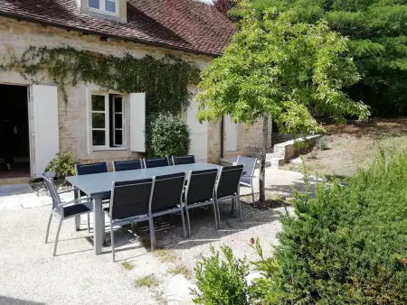 Gîte haut de gamme près de l'Abbaye de Noirlac - Séjour tout confort avec jardin et terrasses - Photo 3