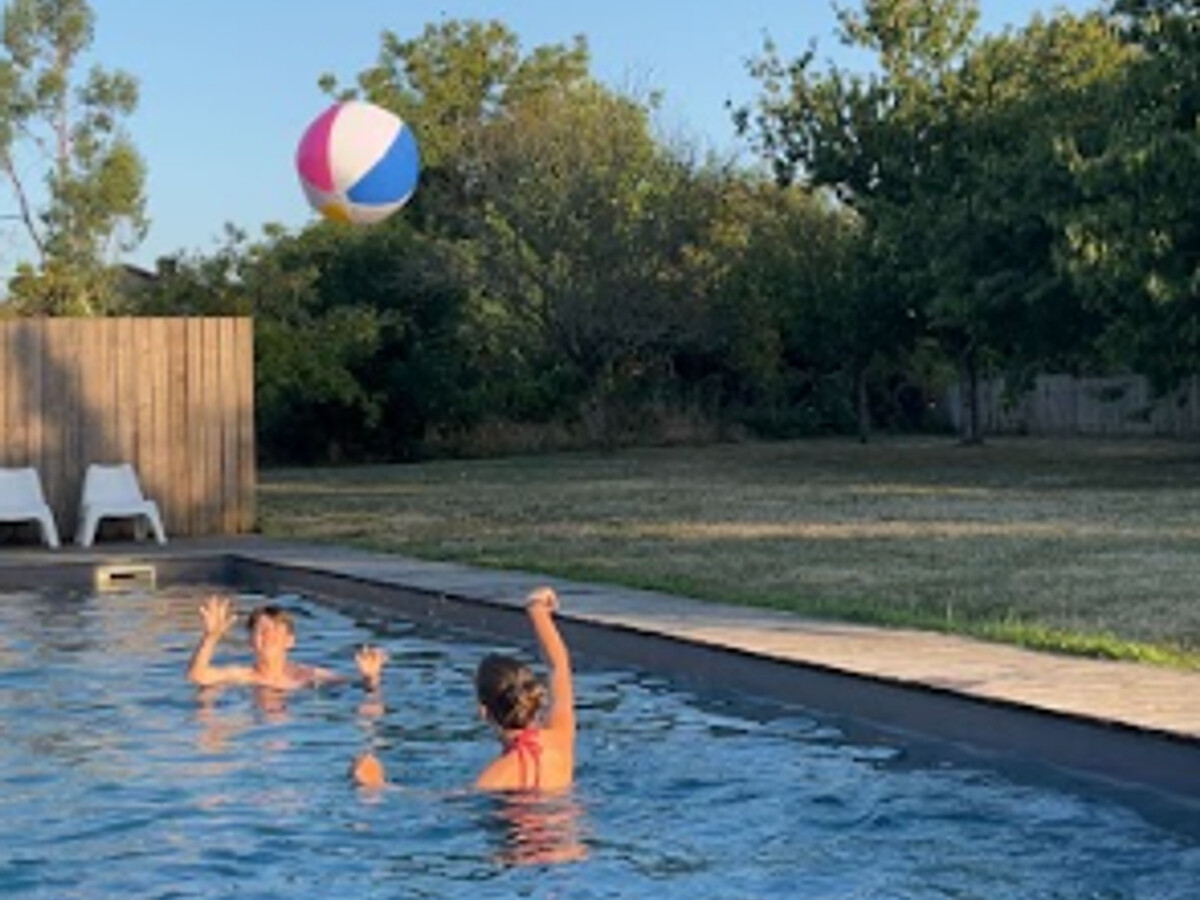 Gîte 18e siècle rénové, piscine couloir de nage, 6 pers. - Photo 35