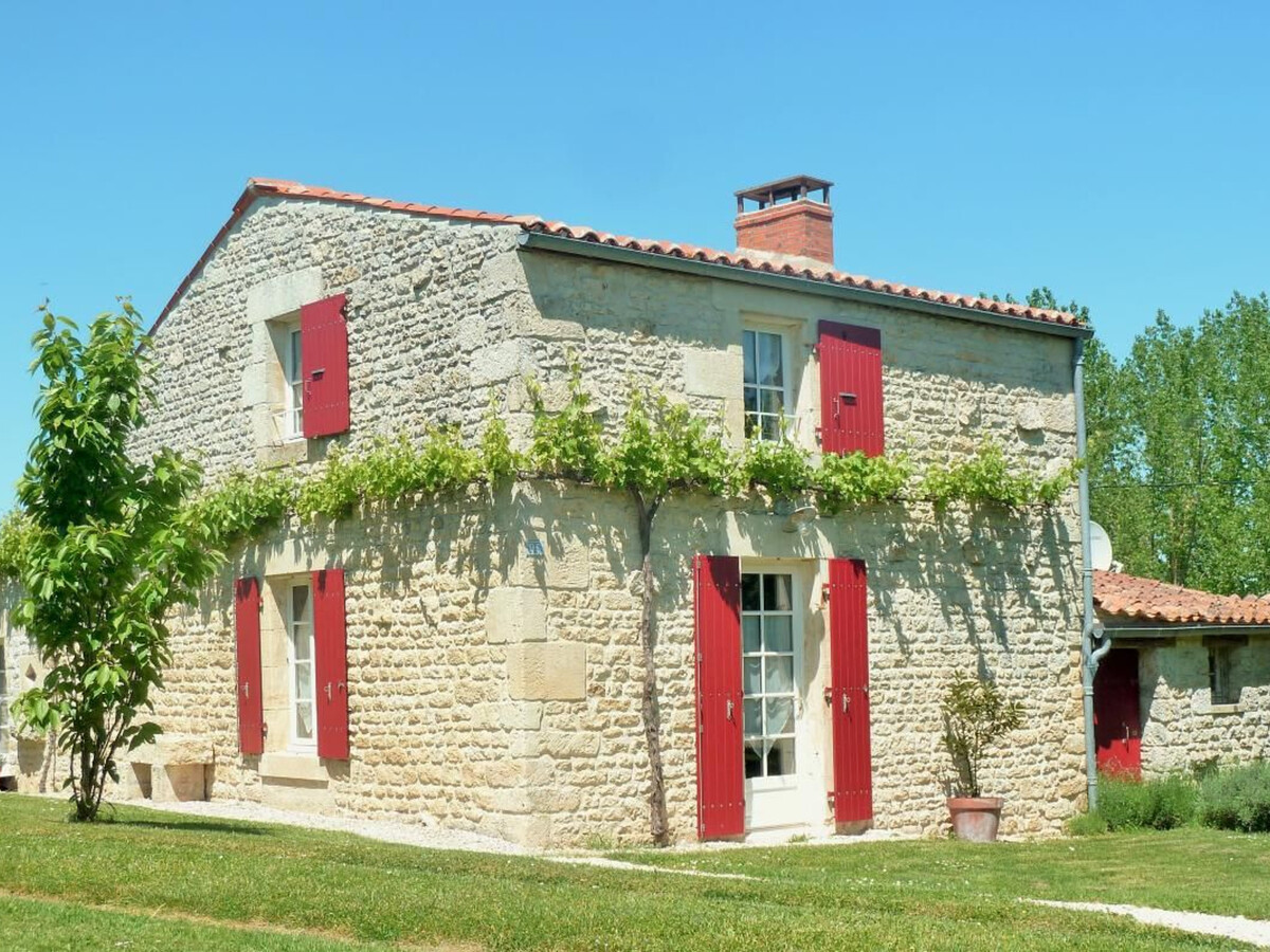 Gîte XVIIIème siècle avec piscine couloir de nage - Photo 1