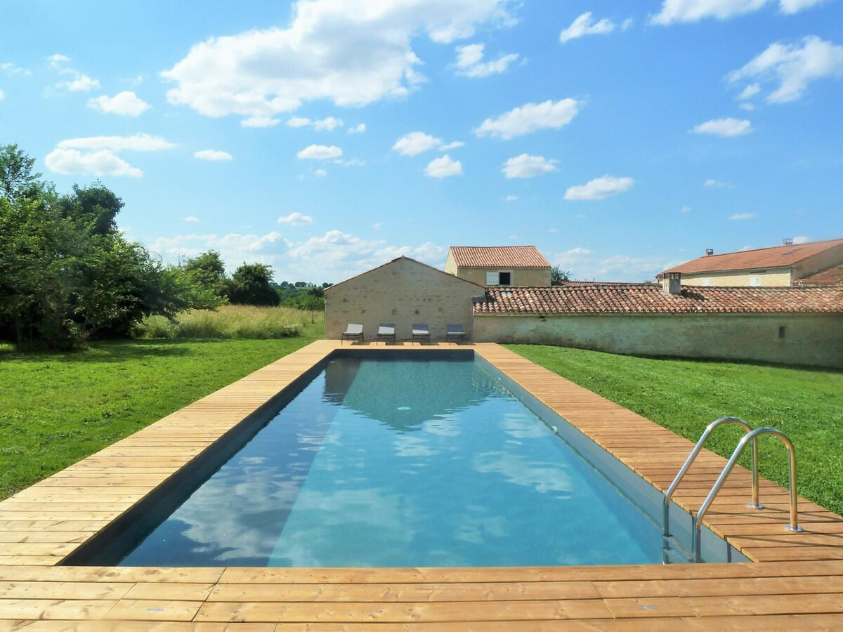 Gîte XVIIIème siècle avec piscine couloir de nage - Photo 7