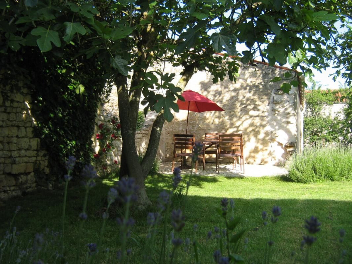 Gîte XVIIIème siècle avec piscine couloir de nage - Photo 13