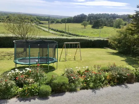 Gîte ferme rénovée 8 pers. – Jardin, pêche privée, trampoline : photo 15