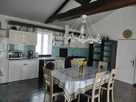 Gîte ferme rénovée 8 pers. – Jardin, pêche privée, trampoline : photo 23