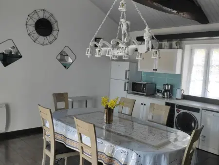 Gîte ferme rénovée 8 pers. – Jardin, pêche privée, trampoline : photo 24