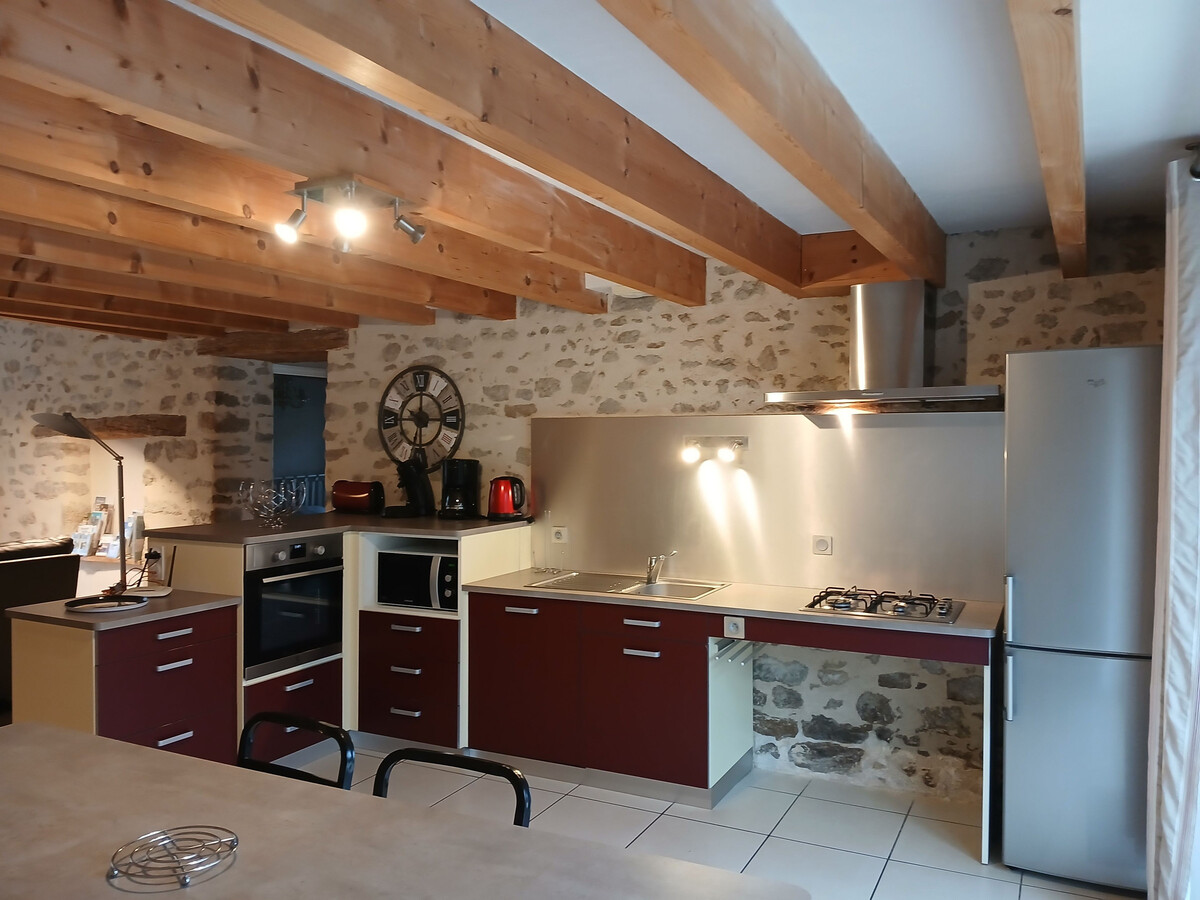 Gîte dans ancienne grange rénovée, 6 pers., PMR, terrasse - Photo 8