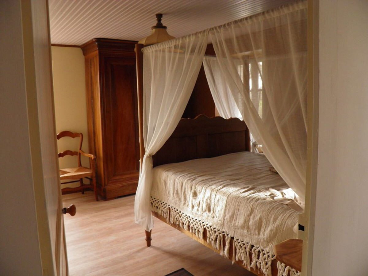 Gîte ancien moulin, étang privé et jardin 1100 m² à Foussais-Payré - Photo 5