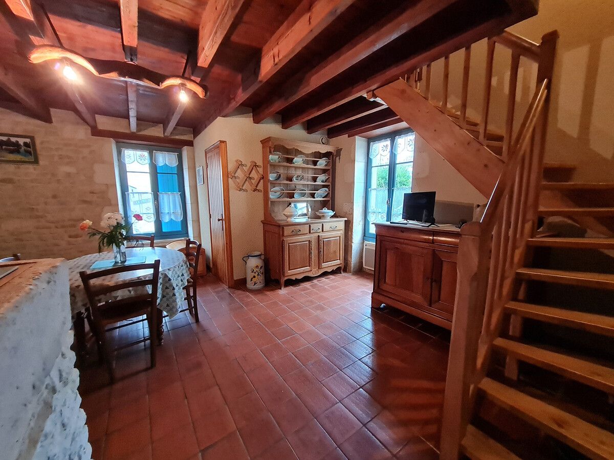 Gîte en maison ancienne avec barque et VTT au Marais Poitevin - Photo 2