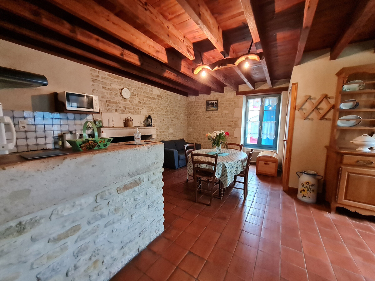 Gîte en maison ancienne avec barque et VTT au Marais Poitevin - Photo 6