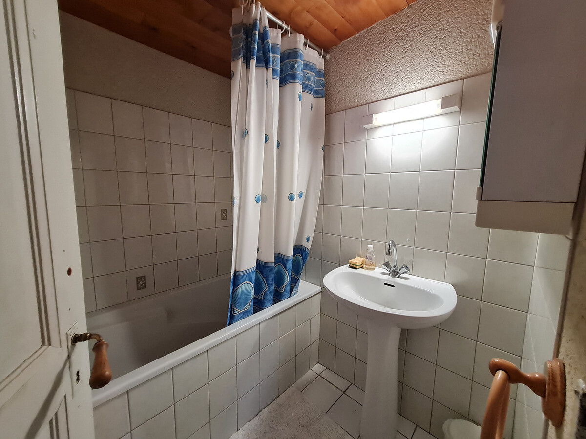 Gîte en maison ancienne avec barque et VTT au Marais Poitevin - Photo 11