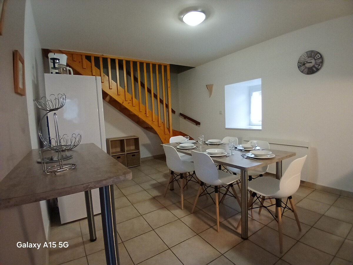 Maison ancienne rénovée, 6 pers., 2 terrasses – La Gaubretière - Photo 4