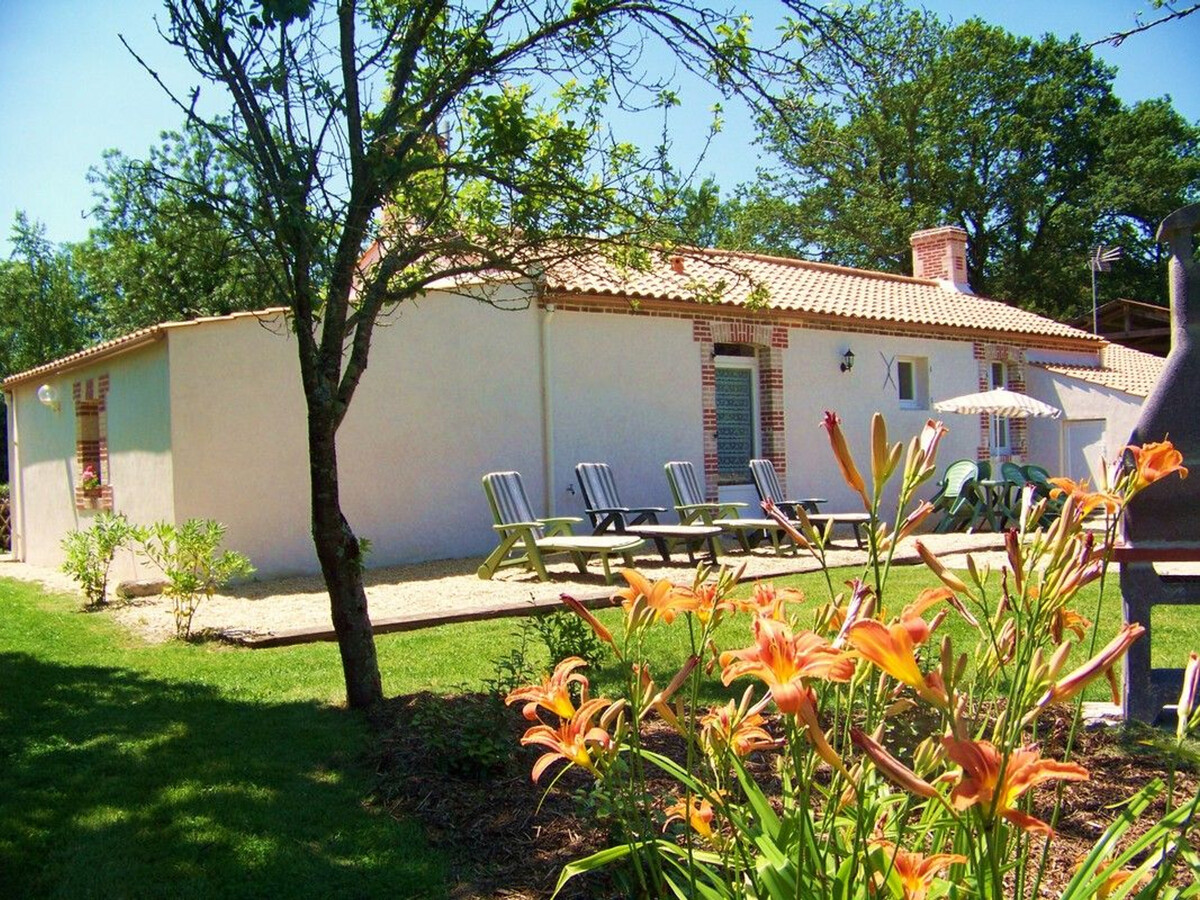 Gîte 3 chambres avec jardin clos et barbecue à La Garnache - Photo 2
