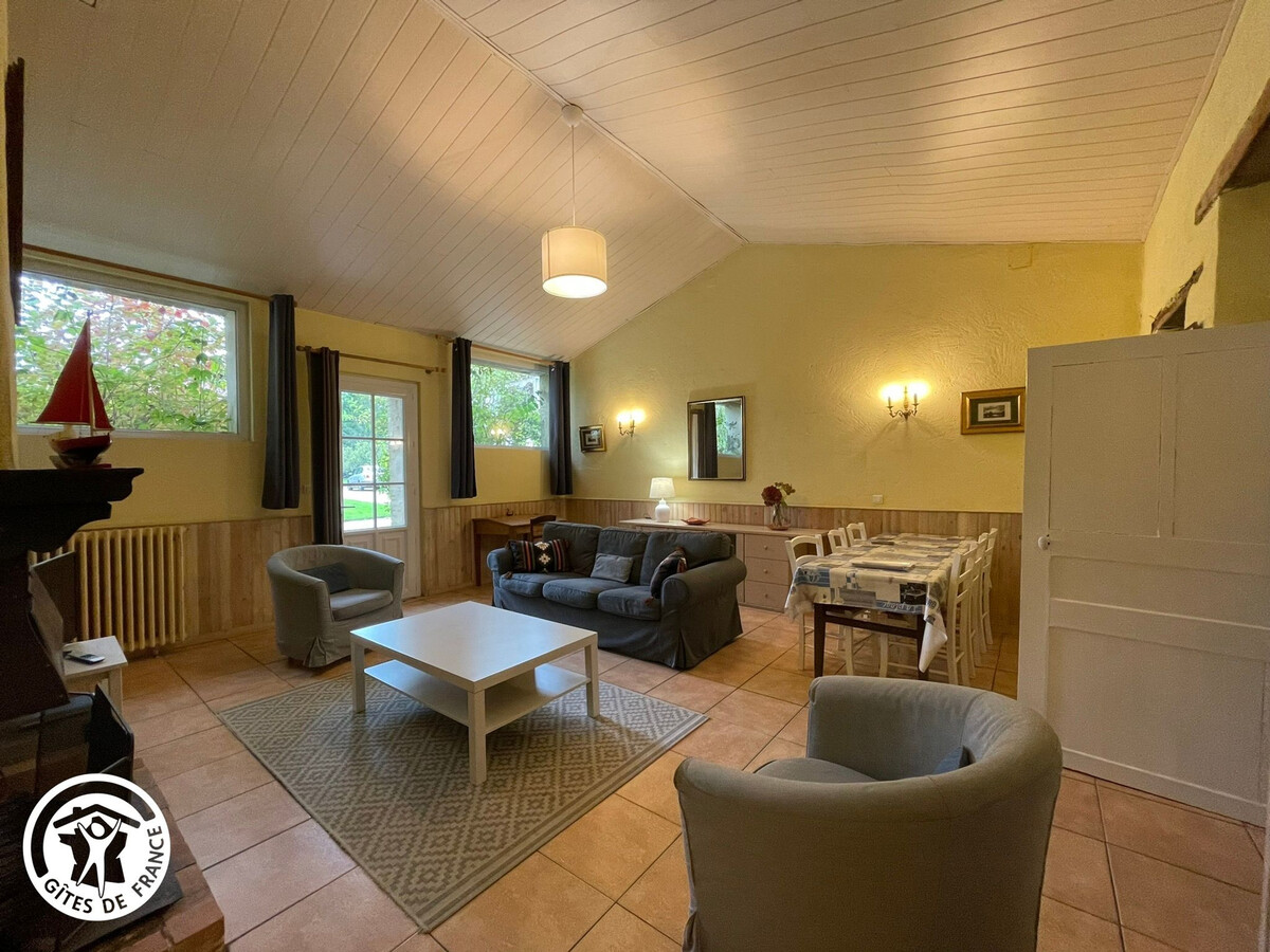 Gîte rénové avec piscine chauffée privative et jardin - Photo 4