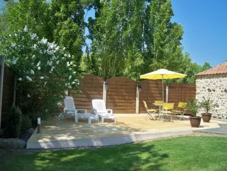 Grange rénovée 4 ch, piscine 5,5m et jardin 2000 m² : photo 6