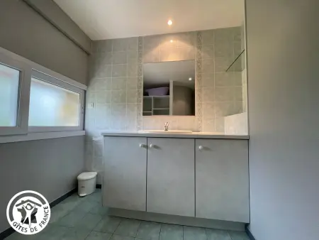 Grange rénovée 4 ch, piscine 5,5m et jardin 2000 m² : photo 16