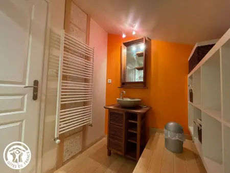 Grange rénovée 4 ch, piscine 5,5m et jardin 2000 m² : photo 24