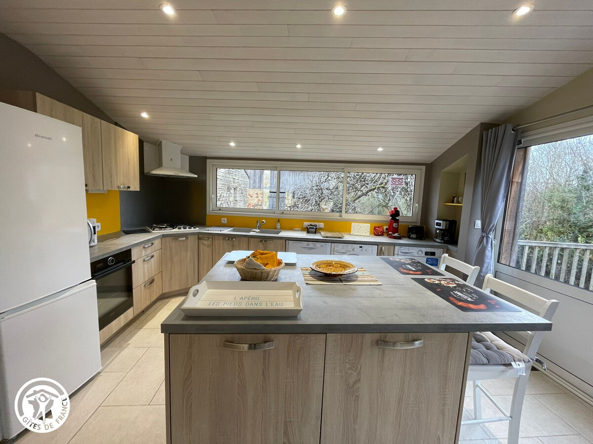 Gîte plain-pied au bord de la Conche avec canoës gratuits - Photo 3
