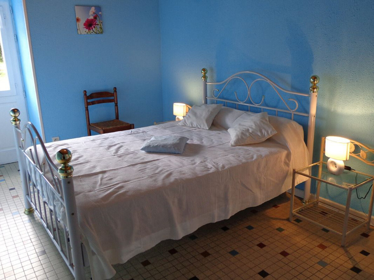 Gîte 8 pers. avec piscine couverte et sauna à Saint-Juire-Champgillon - Photo 10