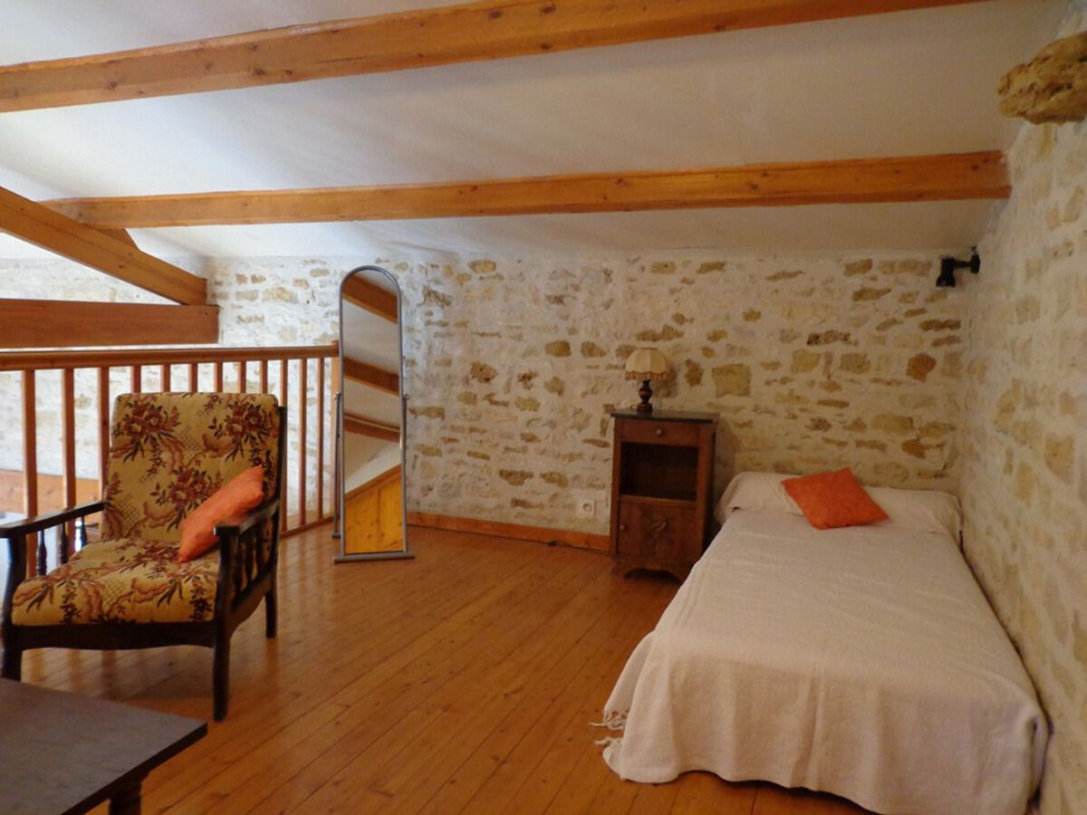 Gîte 8 pers. avec piscine couverte et sauna à Saint-Juire-Champgillon - Photo 13