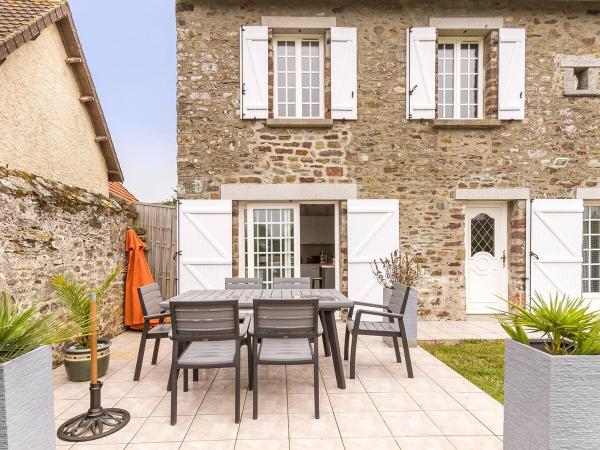 Gîte 5 pers. à Granville : maison pierre avec cheminée - Photo 9