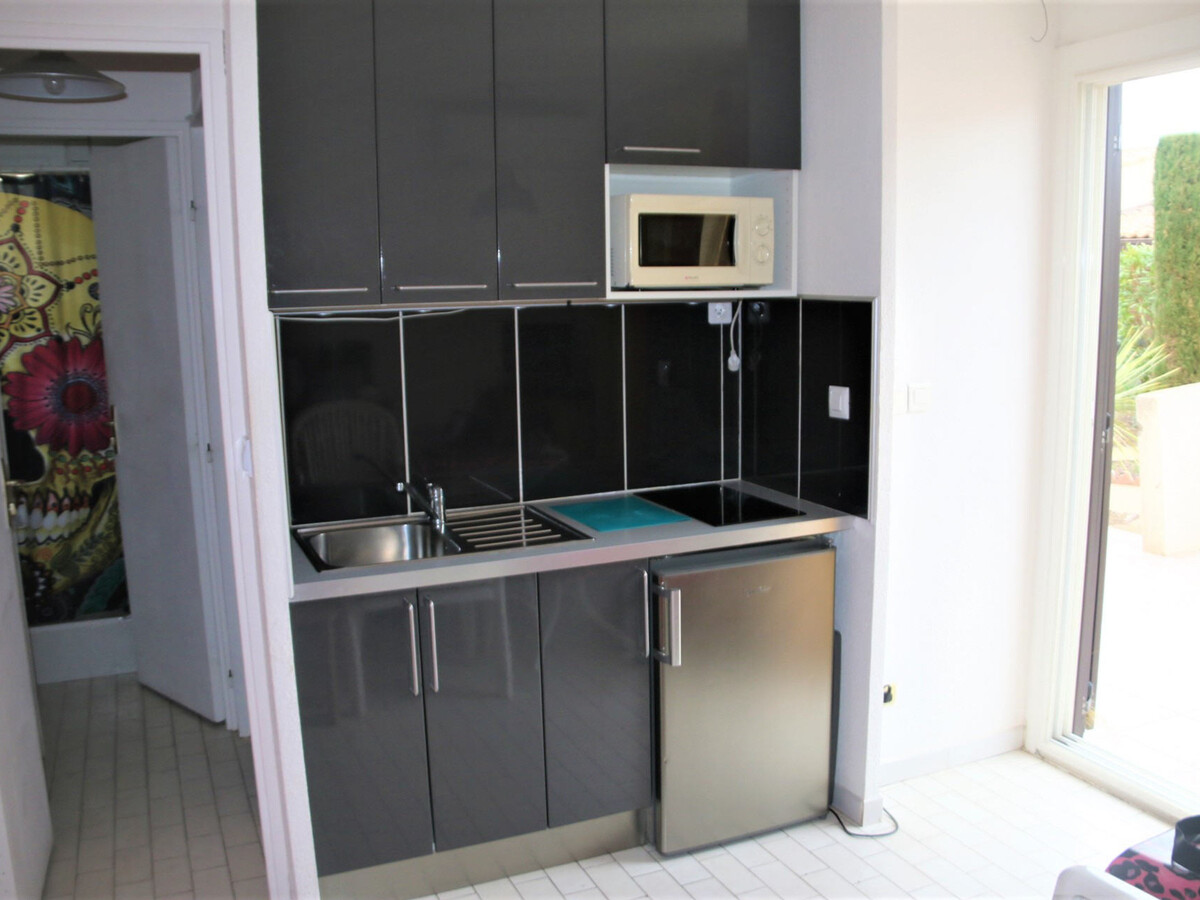 Villa climatisée 4 pers. à Cap d'Agde, piscine et parking - Photo 3