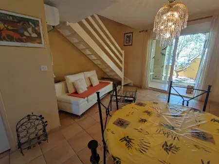 Villa climatisée 2-4 pers., 2 chambres, parking privé : photo 5