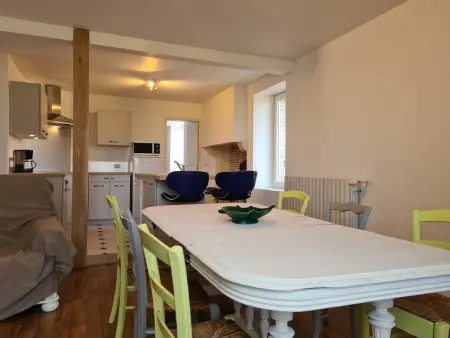 Gîte 8 pers. Crevant, jardin clos 1000m² et terrain de boule : photo 7