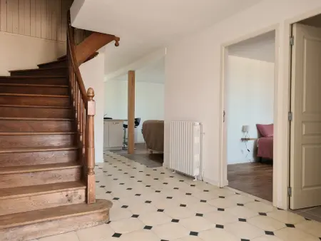 Gîte 8 pers. Crevant, jardin clos 1000m² et terrain de boule : photo 9