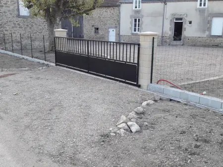 Gîte 8 pers. Crevant, jardin clos 1000m² et terrain de boule : photo 19