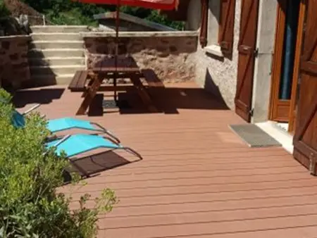 Charmant meublé au calme, proche cascades, randos, chevaux, parking et terrasse privée, WiFi gratuit - Photo 16