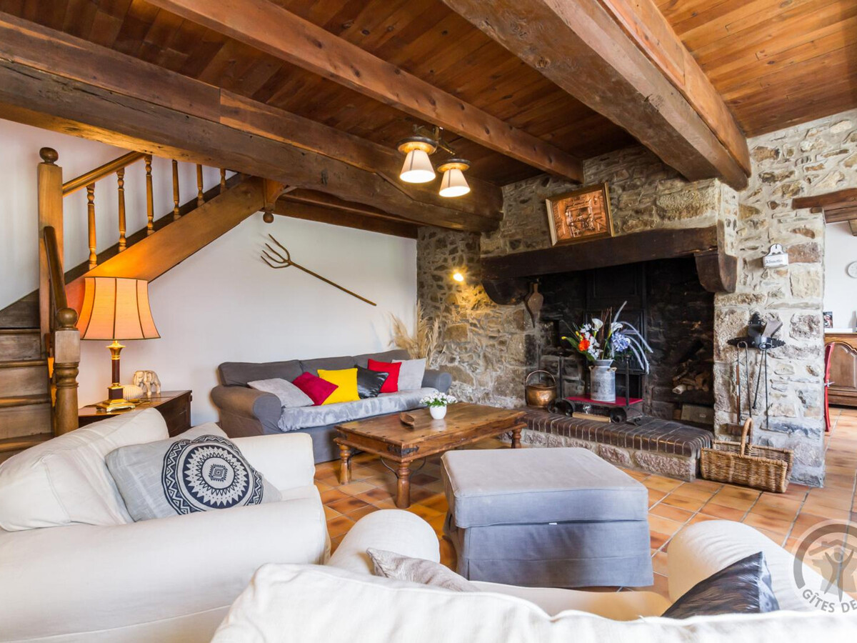 Gîte 6 personnes à Roncey avec jardin clos et jeux - Photo 8