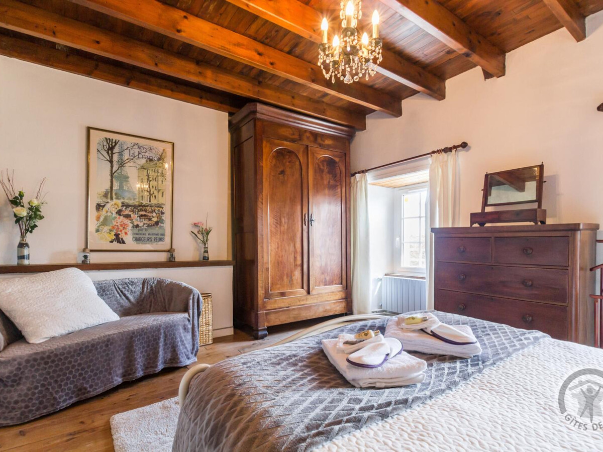 Gîte 6 personnes à Roncey avec jardin clos et jeux - Photo 12