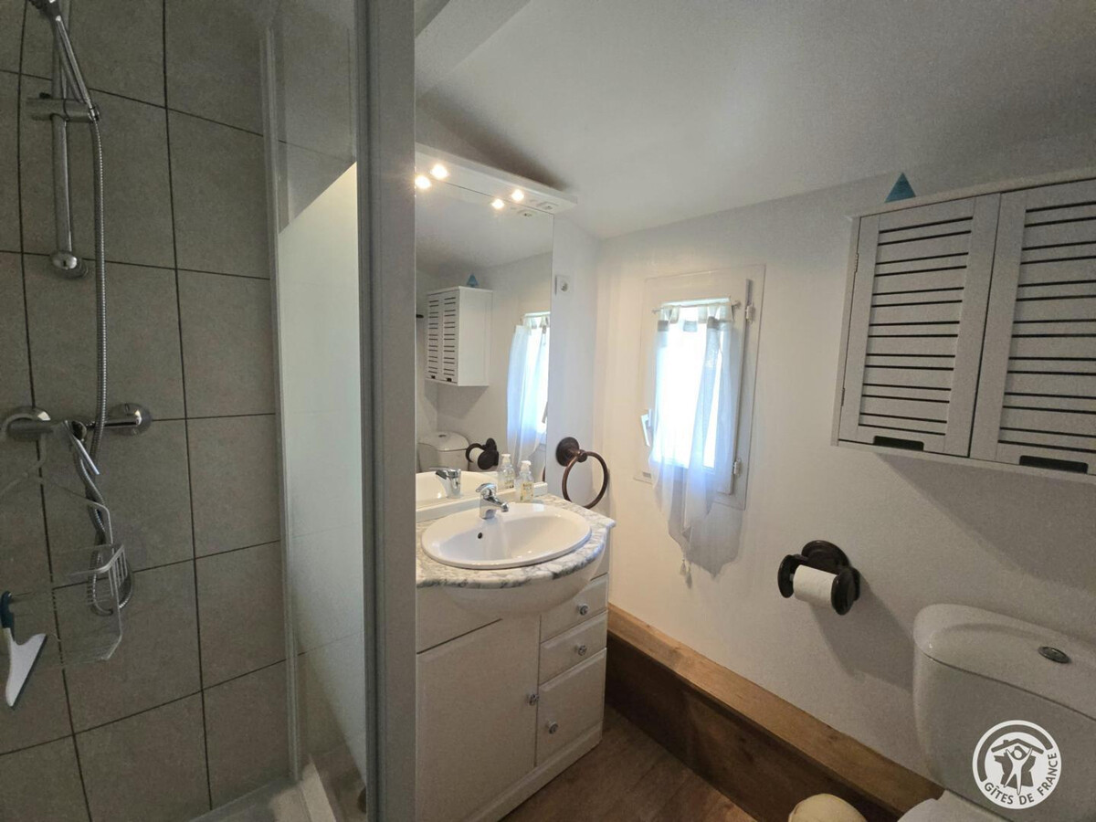 Gîte 2 pers. avec piscine au sel et étang privé à Naussannes - Photo 8
