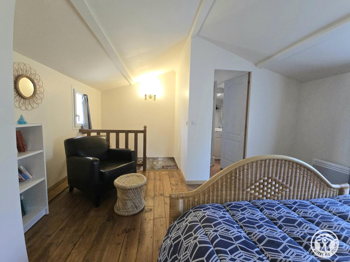 Gîte 2 pers. avec piscine au sel et étang privé à Naussannes - Photo 9