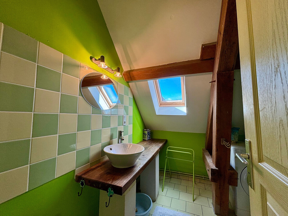 Deux gîtes rénovés avec piscine à Migné - Photo 11