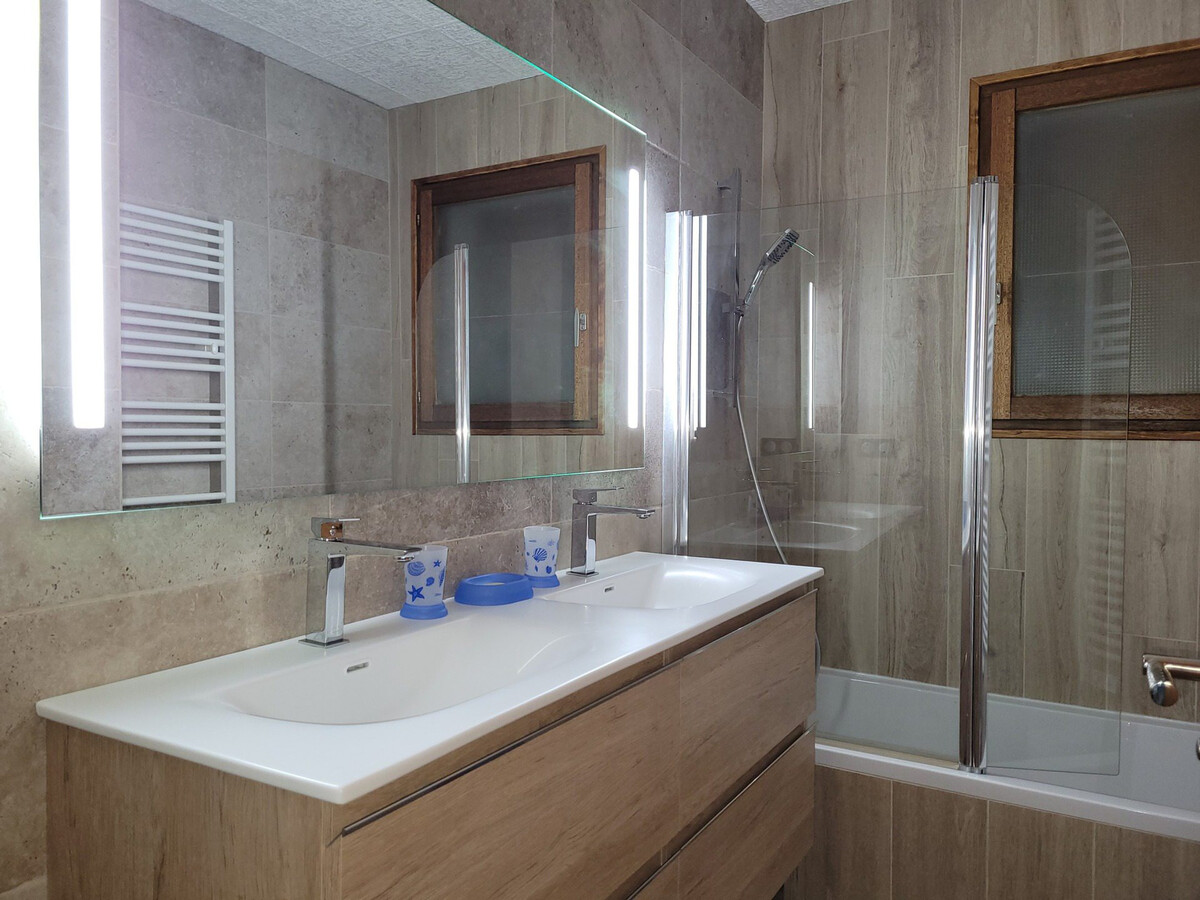 Chalet 120m² 8 pers., terrasse sud, vue montagnes - Photo 4