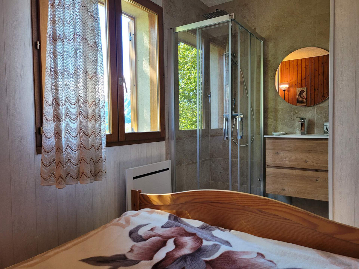 Chalet 120m² 8 pers., terrasse sud, vue montagnes - Photo 8