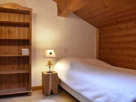 Chalet cosy avec mezzanine, poêle à bois, wifi et parking - Méribel - Photo 4