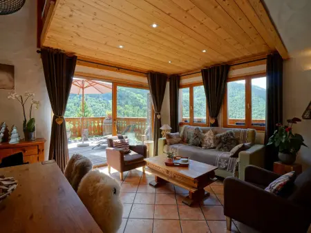 Chalet cosy avec mezzanine, poêle à bois, wifi et parking - Méribel - Photo 31