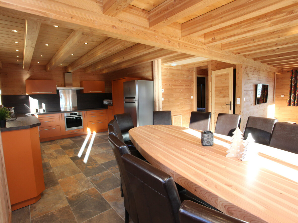 Chalet luxe piscine intérieure à 100m des pistes - Photo 1