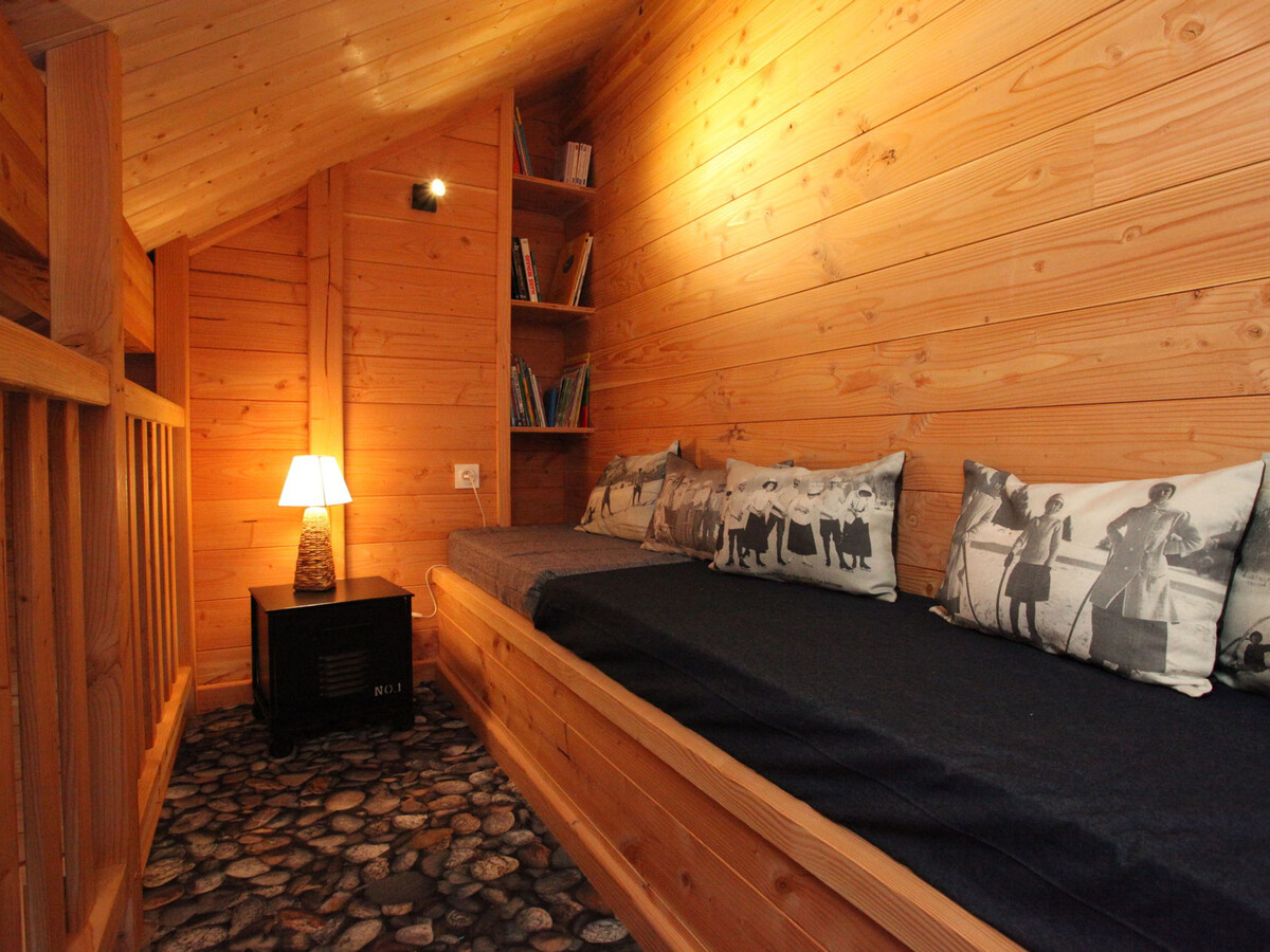 Chalet luxe piscine intérieure à 100m des pistes - Photo 10