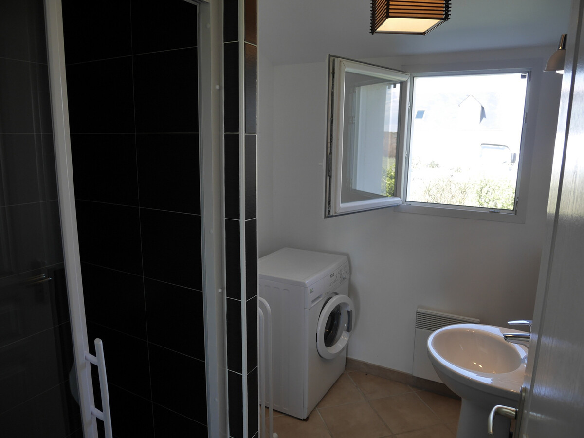 Maison moderne 4 chambres, vue mer et phare à Bangor - Photo 9