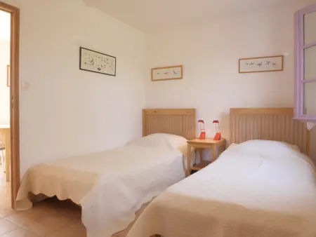 Maison 3 chambres avec jardin et vue mer à Locmaria : photo 8