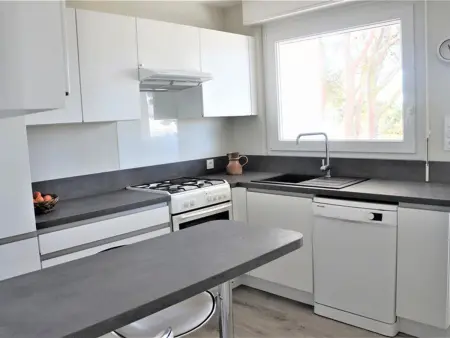 Maison rénovée 5 pièces à 5 min de la plage, Ploemeur : photo 5