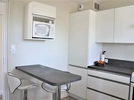 Maison rénovée 5 pièces à 5 min de la plage, Ploemeur : photo 6