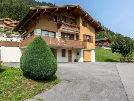 Chalet 4 ch, 9 pers à La Clusaz, lits faits : photo 15