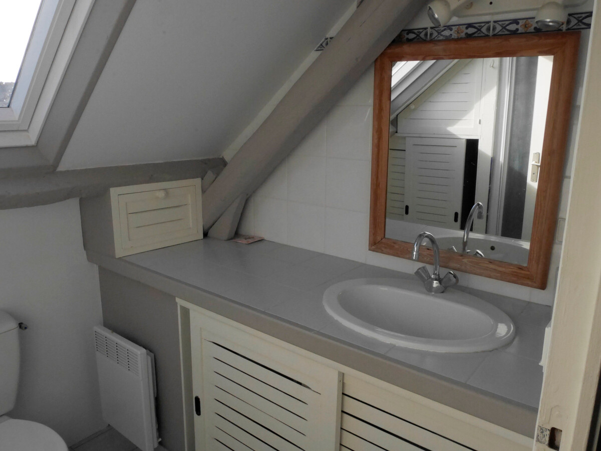 Maison en pierre avec jardin à Bangor, 1500 m plage - Photo 7