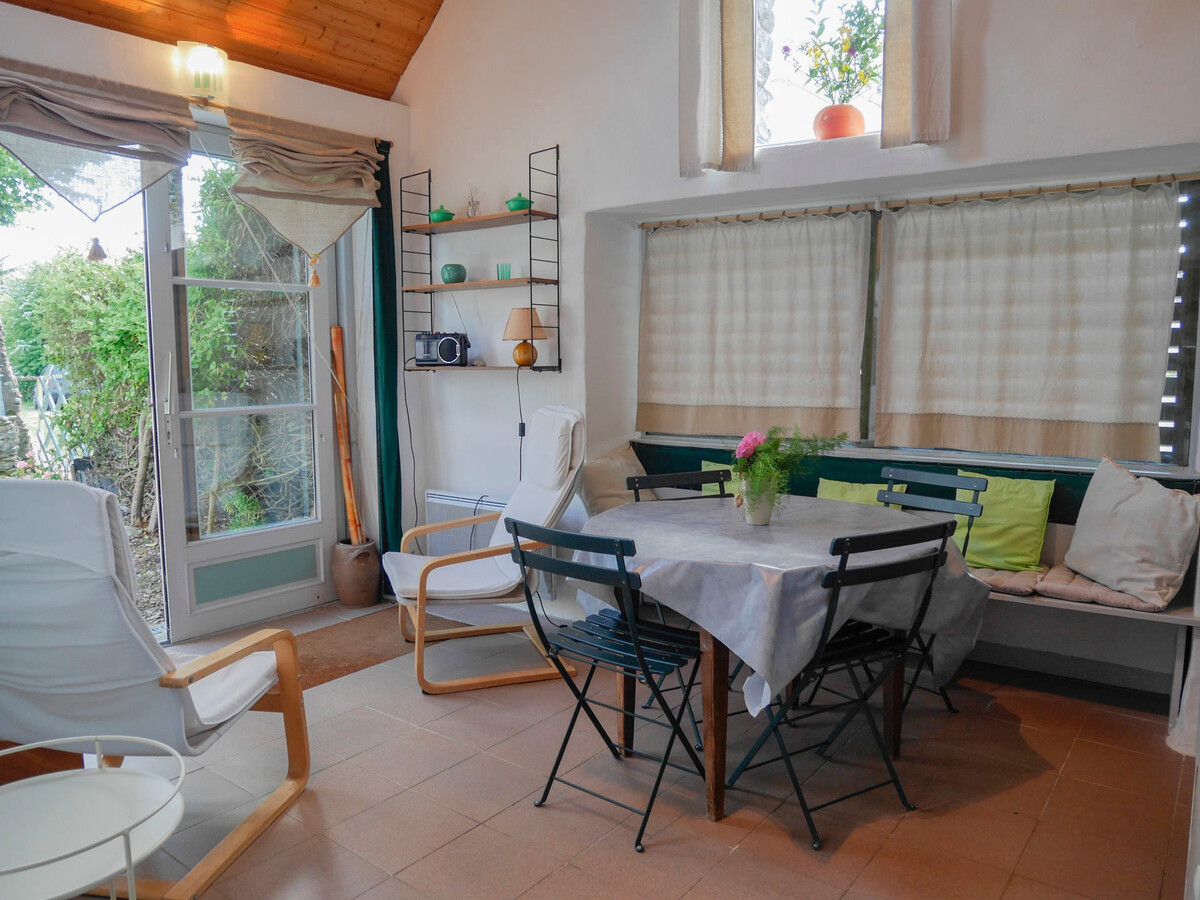 Maison de pays 43 m² à Locmaria, 800 m de la plage - Photo 3