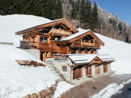 Chalet FAMILYLODGE 5★, 12 pers, spa extérieur, 300 m pistes : photo 2