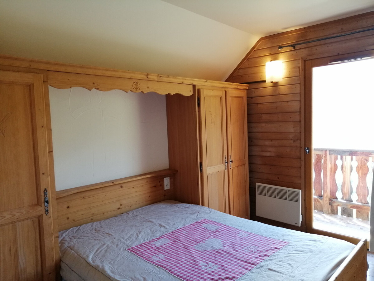 1/2 chalet 2 chambres avec terrasse à Pra-Loup - Photo 4