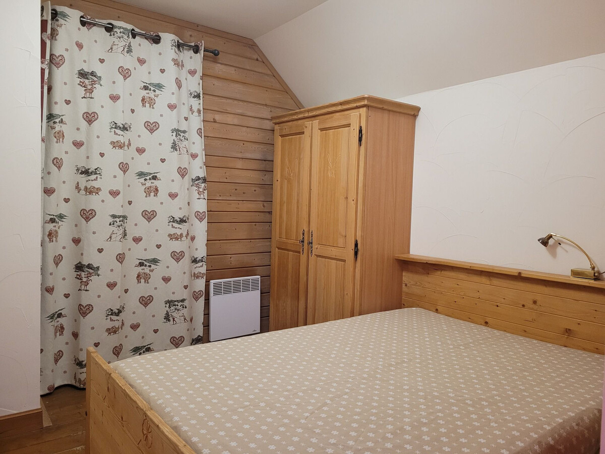 1/2 chalet 2 chambres avec terrasse à Pra-Loup - Photo 9